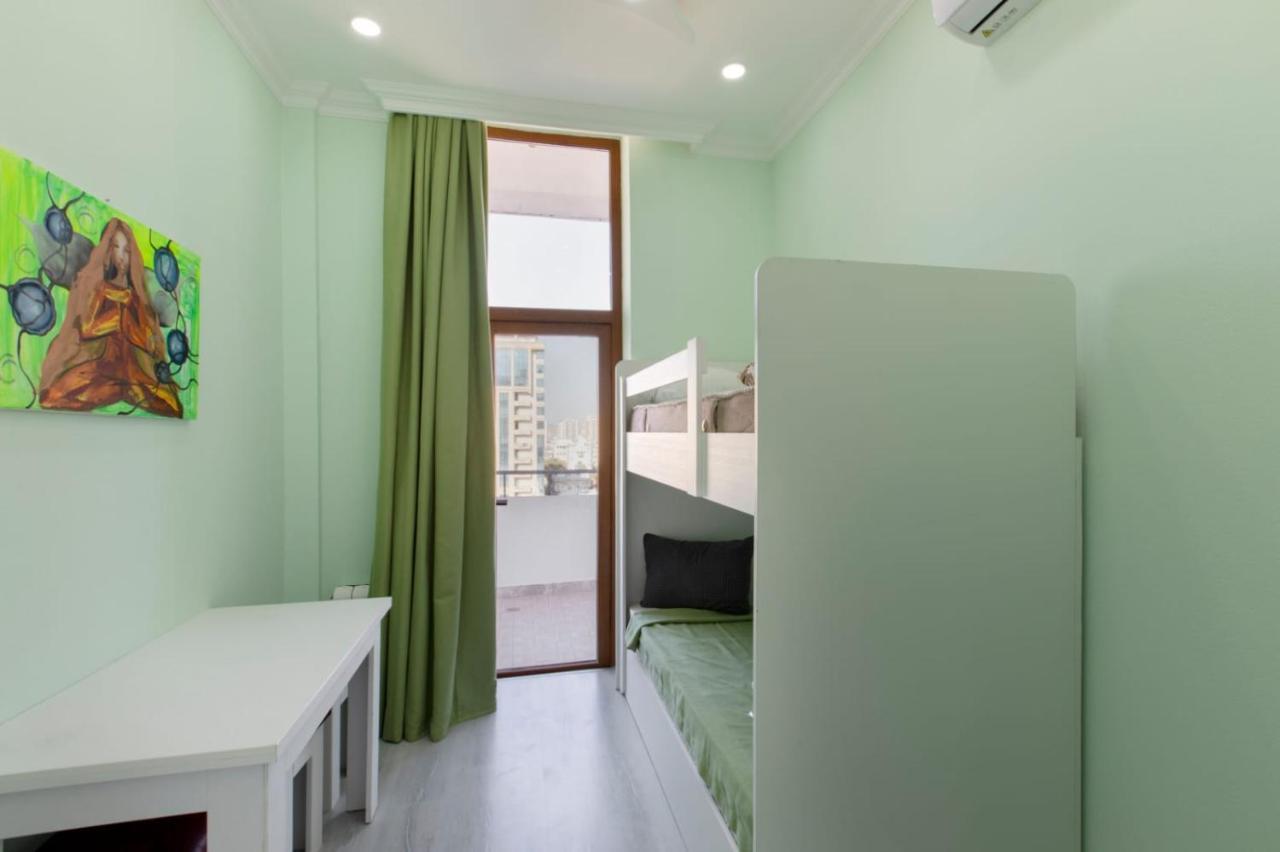 Leyla Apartments 2 Баку Екстериор снимка